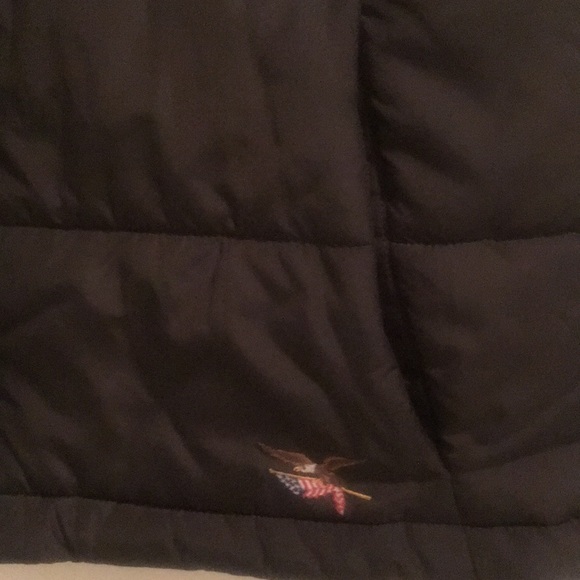 Olive green vest - Picture 3 of 3